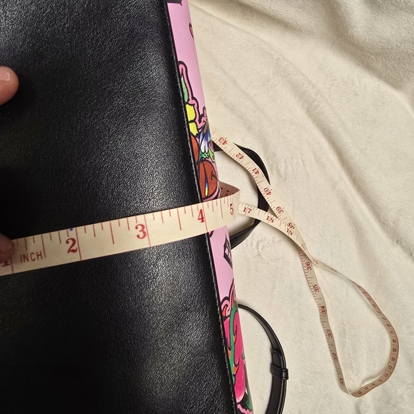 Ed Hardy Pink Floral Skull Print Lunch Tote - Picture 5 of 5